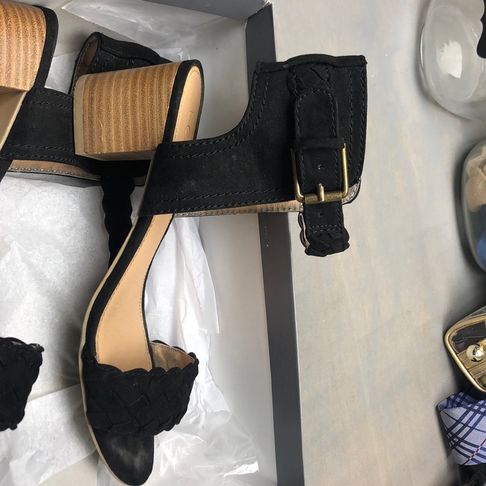 BEAUTIFUL black heeled sandal from LOFT size 8!